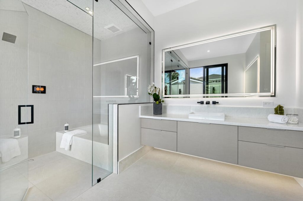 Coconut Palm Estate-Brand New Custom Build — image 47